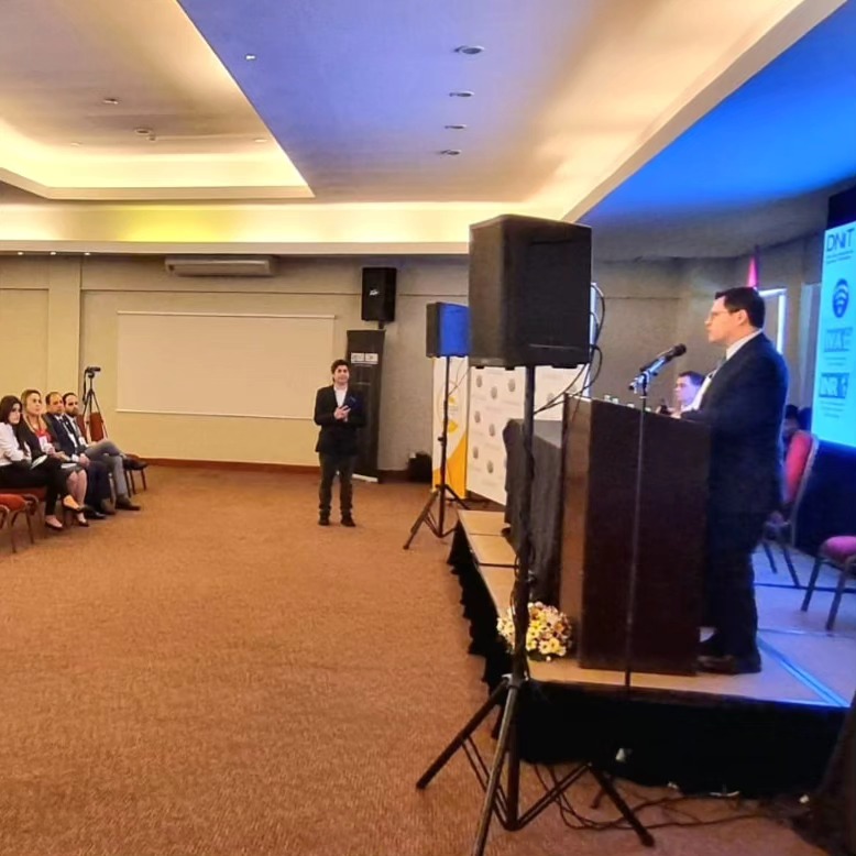 Director Nacional participó en Seminario sobre temas actuales de derecho empresarial