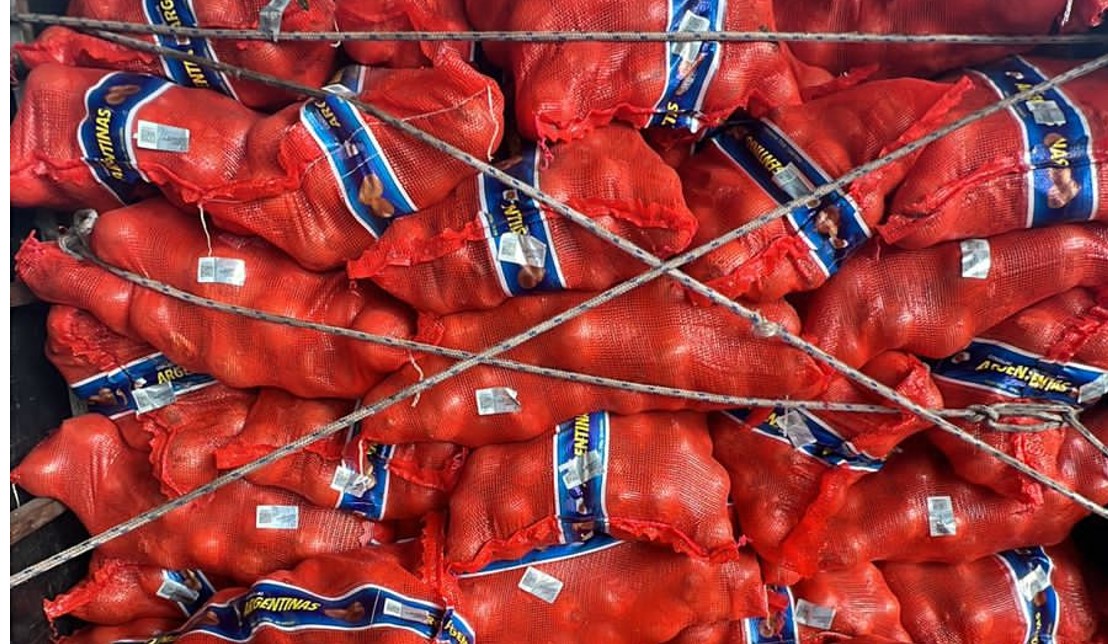 Incautan 10 toneladas de cebolla sin documentación
