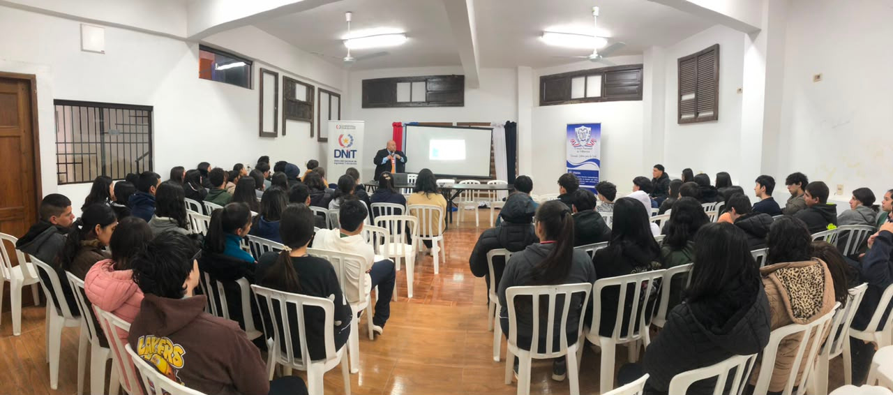 DNIT capacita a casi 1.000 personas en el interior del país