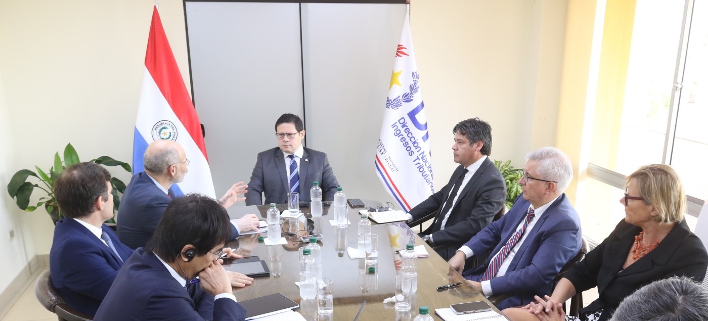 Representantes del Fondo Monetario Internacional (FMI)