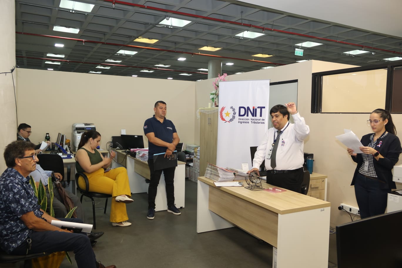 Designan a nueva rematadora pública para el primer remate de la DNIT del año